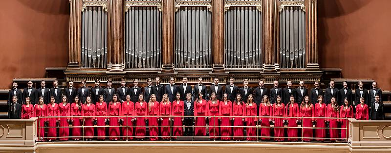 Český akademický sbor, působící v Brně a složený převážně ze studentů brněnských vysokých škol pod vedením dirigenta Michala Vajdu, vystoupí v létě na jednom z největších metalových festivalů na světě, Wacken Open Air, po boku skupiny Sabaton.