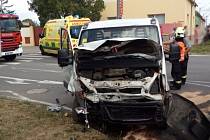 Při vážné nehodě ve Vranovicích zemřel na místě řidič, jeho spolujezdkyni transportoval vrtulník do nemocnice.