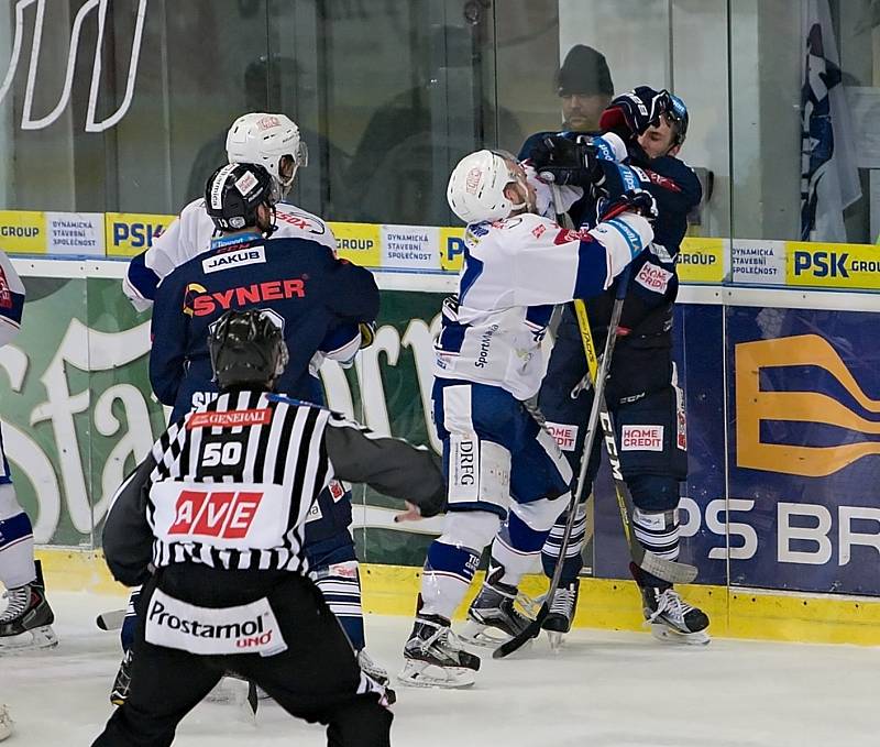 Kometa Brno – Bílí Tygři Liberec 3:0.