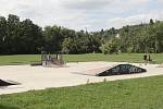 Parkour, pumptrail nebo boulder. Zajímavé atrakce hlavně pro mladé Brňany nabídne nový park v Židenicích. Hotový má být ještě letos.