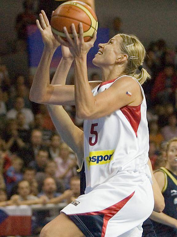 Mistrovství světa v basketbale - Večeřová.