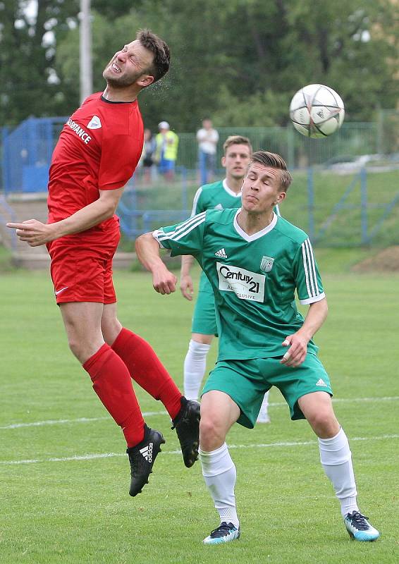 Fotbalisté Bohunic ve středu porazili v dohrávce 18. kola krajského přeboru Bystrc 4:0 a poskočili na druhé místo tabulky.