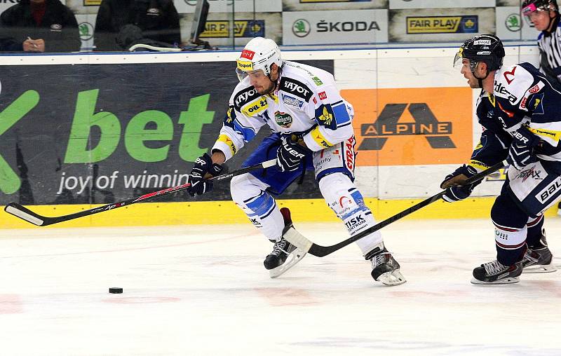 Hokejisté brněnské Komety si zastříleli a doma porazili Vítkovice 5:1.