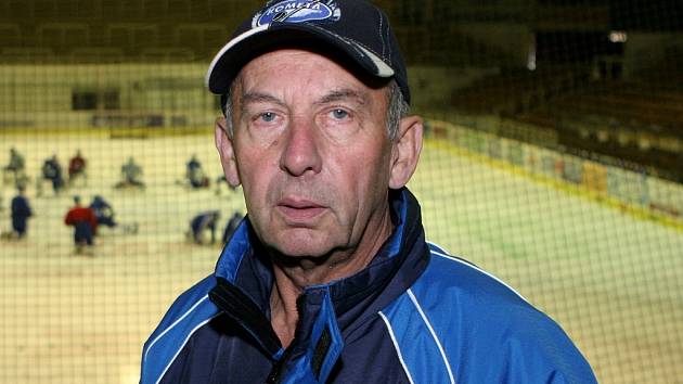 Bývalý hokejový brankář Vladimír Nadrchal.