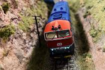 Ve čtvrtek 13. dubna začala první výstava železničních modelů v nových prostorách Klubu modelářů železnic Brno. Po náročném stěhování z Mosilany do bývalé bowlingové herny na Dukelské třídě v Husovicích.