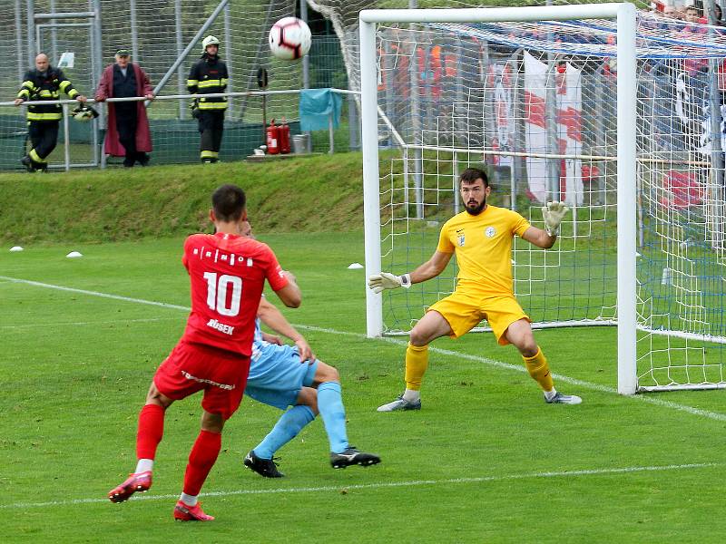 29. kolo F:NL: Prostějov (modro-bílá) - Zbrojovka (červená - Antonín Růsek) 0:0