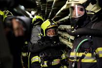 Výcvik hasičů v brněnských kolektorech