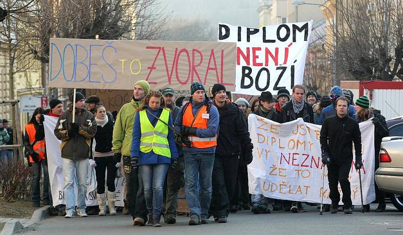 Studenti vysokých škol v Brně prostestovali proti školským reformám.