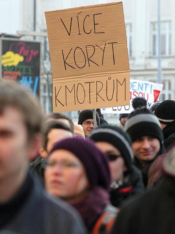 Studenti vysokých škol v Brně prostestovali proti školským reformám.