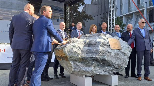 V Brně oficiálně začala stavba multifunkční haly