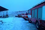 Požár seníku v Babicích nad Svitavou hasilo 12 hasičských jednotek.