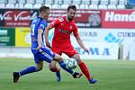 Fotbalisté Zbrojovky Brno (v červeném) prohráli oba přípravné duely na hřišti prvoligové Olomouce. Foto: Petr Nečas