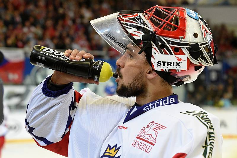 Úvodní zápas Carlson Hockey Games v brněnské DRFG aréně mezi Českou republikou v bílém a Finskem