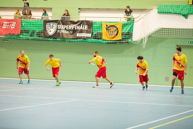 Loňské halové mistrovství České republiky v ultimate frisbee.