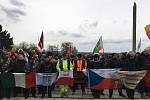 Lidé protestovali proti Nočním vlkům v Brně