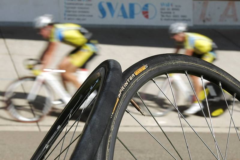 Memoriál Vlastimila Moravce dráhových cyklistů na brněnském velodromu.