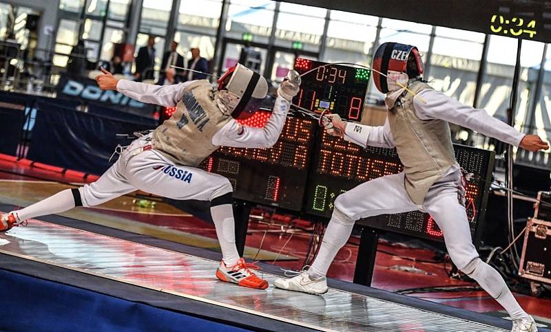 Šermíři Marek Totušek (vpravo) a Alexander Choupenitch se občas postaví i proti sobě.