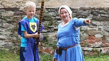 Akci Za tajemstvím středověku aneb pážata, panoši a rytíři ve znamení zubří hlavy si užili dospělí i děti.