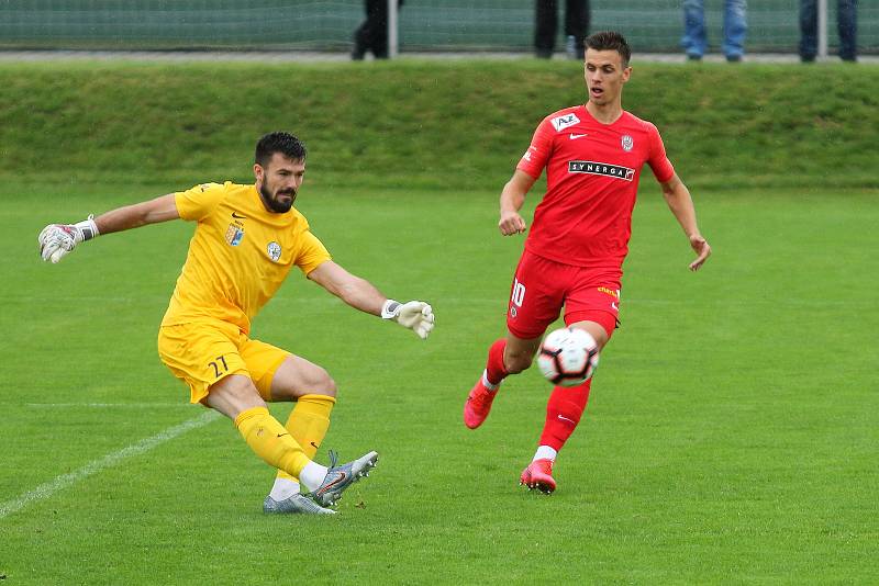 29. kolo F:NL: Prostějov (modro-bílá) - Zbrojovka (červená) 0:0