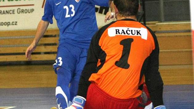 Futsalista brněnského Tanga Jan Havel (v modrém).