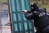 Tři výcvikové dny pořádkové jednotky Městské policie Brno zachycuje video.