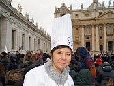 Cukrářka Jitka Sedláčková navštívila papeže v Římě.