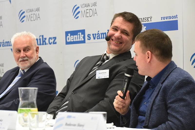 Panelová diskuze Deníku v brněnském Vida centru s hejtmanem Jihomoravského kraje Bohumilem Šimkem