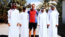 V roce 2003 zamířil Svatopluk Buchta do Kataru, kde vytvořil cyklistickou reprezentaci (na snímku se svými svěřenci).