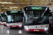 Nové kloubové trolejbusy Škoda 27 Tr.