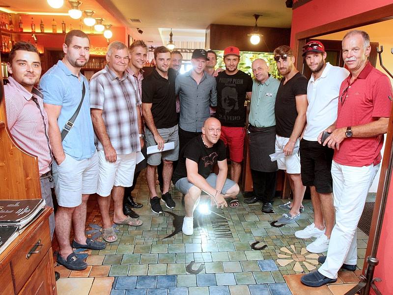 Hráči NHL a reprezentanti se setkali v Brně.