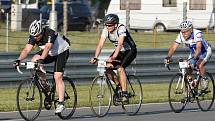 Po deseti letech se vrátili na brněnský Masarykův okruh cyklisté v závodě XCR Cannondale cup 2011. V nultém ročníku vyjelo na asfaltovou trať 145 profesionálů i amatérů. 