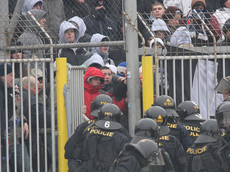 Fotbalové utkání mezi 1. FC Brno a Baníkem Ostrava.