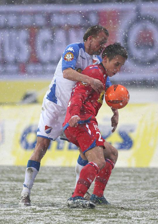 Fotbalové utkání mezi 1. FC Brno a Baníkem Ostrava.