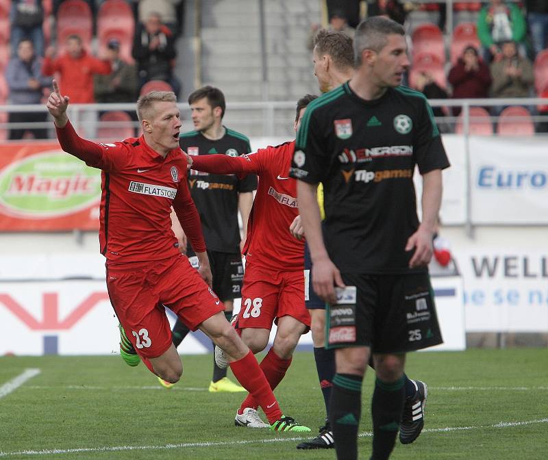 Radost Michala Škody z gólu. Brněnská Zbrojovka ve 26. kole nejvyšší fotbalové ligy před domácími fanoušky porazila Příbram 2:0.