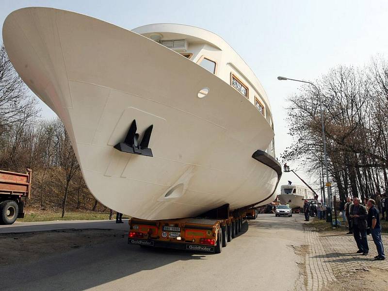 Dvě nové lodě Utrecht a Vídeň mají za sebou první sezonu na Brněnské přehradě. 