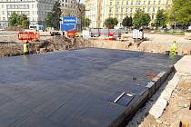 Rekonstrukce parku na Moravském náměstí. Stropní deska Německého domu.