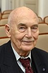 Alexander Ženíšek se zasloužil o vytvoření nového studijního oboru Matematické inženýrství.