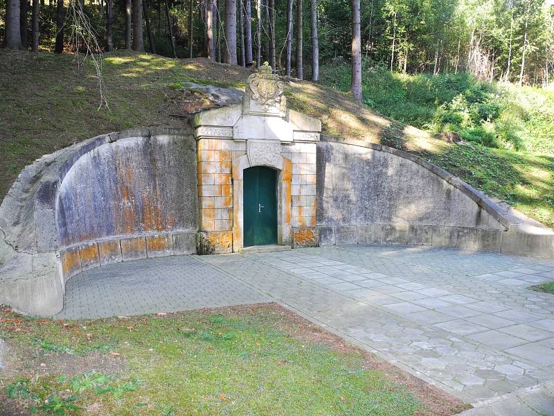 Vodu v Březové nad Svitavou čerpají z podzemí, a proto ji odborníci nemusí chemicky upravovat jako vodu z povrchových zdrojů.