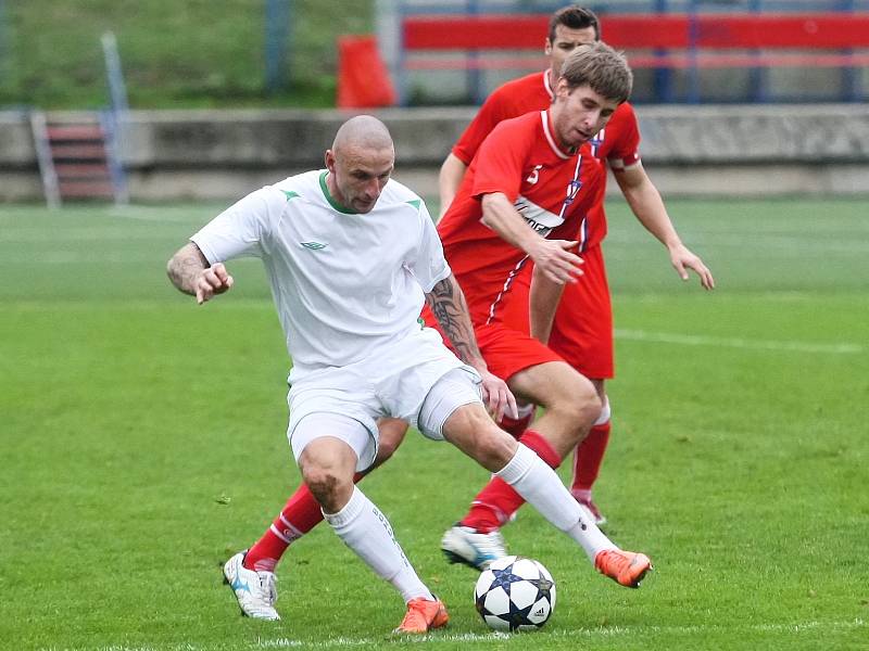 Domácí fotbalisté Bohunic doplatili v divizním derby na proměňování gólových příležitostí a prohráli s Líšní 0:3.