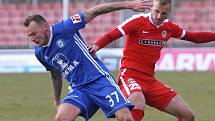 Fotbalisté Zbrojovky Brno (v červeném) porazili Olomouc 1:0.