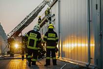 V pátek odpoledne hořelo v průmyslovém areálu v Modřicích na Brněnsku.