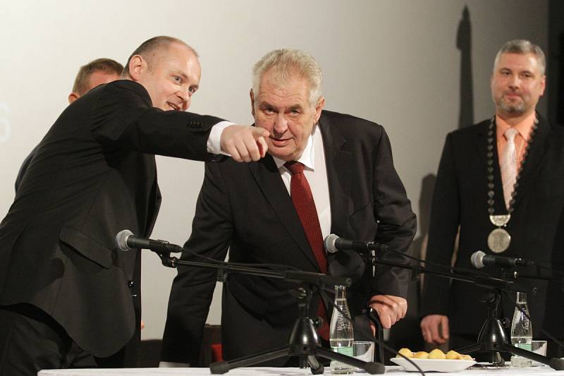 Prezident Zeman při návštěvě Tišnova.