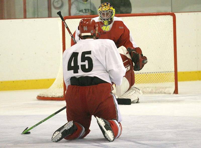 Benifiční akce profesionálních cyklistů a hokejistů NHL na podporu dětské onkologie