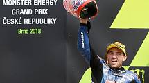 Vyhlášení vítězů závodu Moto3 - 1. Fabio Di Giannantonio, 2. Arón Canet a 3. Jakub Kornfeil.