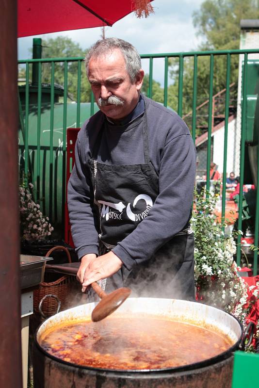 Gulášový festival v brněnských Lužánkách.