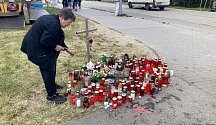 Nedaleko brněnské zastávky Přístaviště vzniklo pietní místo. Lidé reagovali na tragédii, při níž přišel o život třiadvacetiletý Rom.