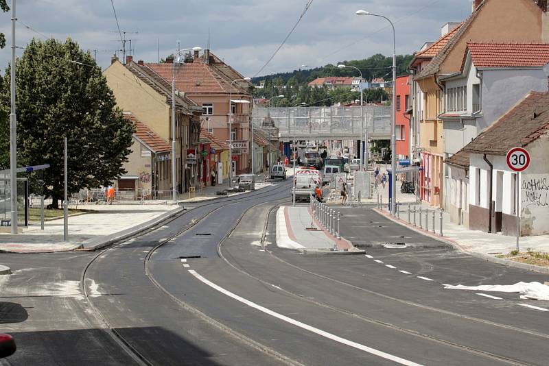 Oprava ulic Minská a Horova se chýlí ke konci. Brněnský deník Rovnost proto zjišťoval, jaká je aktuální situace s parkováním a zastávkami.