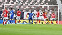 Fotbalisté Zbrojovky (v červeném) porazili Mladou Boleslav 3:1.