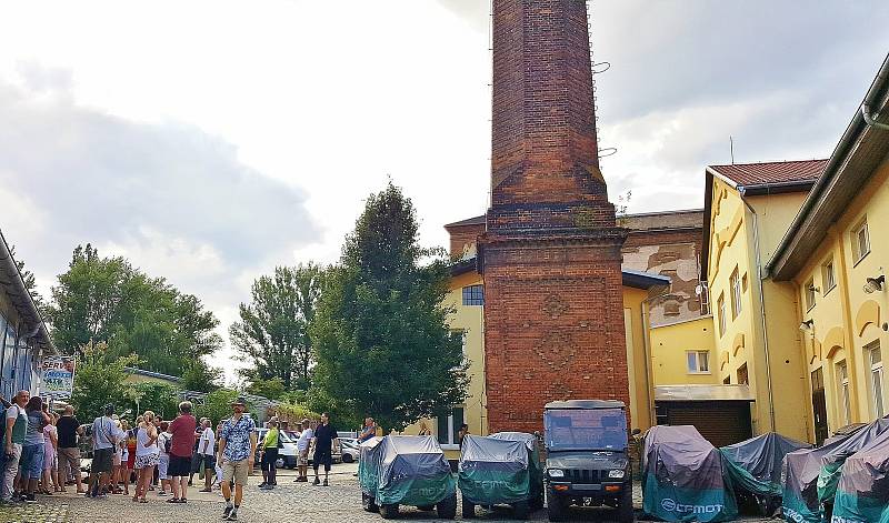 Víc než století starou Briessovu sladovnu zřejmě čeká demolice. Důvodem je výstavba přemostění na Novou Dukelskou v Brně. Zatím však není rozhodnuto.