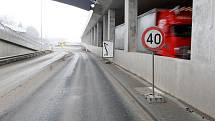 Ředitelství silnic a dálnic uzavřelo objížďkovou trasu, která vedla po cestě plné výmolů kolem královopolských tunelů.